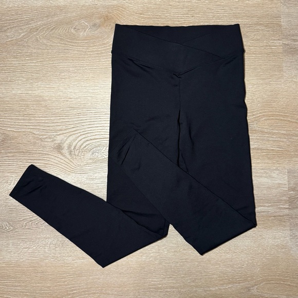 Express Pants - Express Criss Cross Leggings